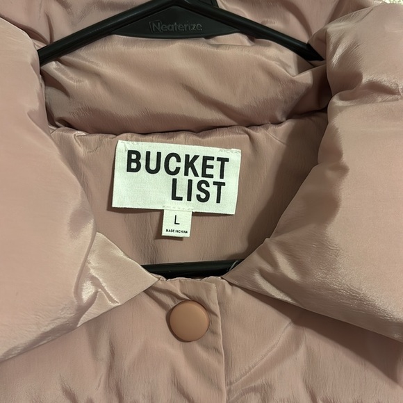 Bucket List Puffer Vest with Ruffle Sleeves Blush Sz L - Picture 3 of 7